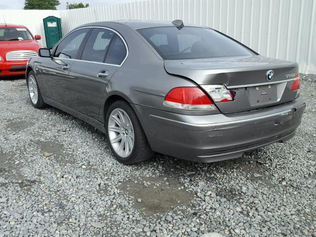 WBAHL83596DT02353 - 2006 BMW 750 I GRAY photo 3