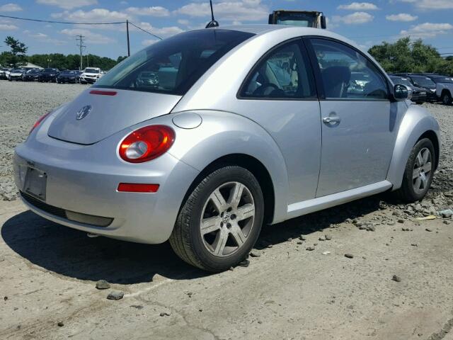 3VWRW31C26M422113 - 2006 VOLKSWAGEN NEW BEETLE 银色 照片 4