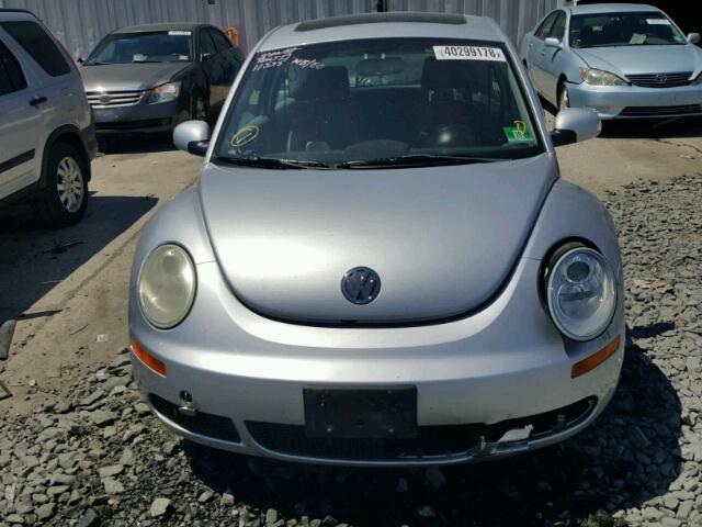 3VWRW31C26M422113 - 2006 VOLKSWAGEN NEW BEETLE 银色 照片 9