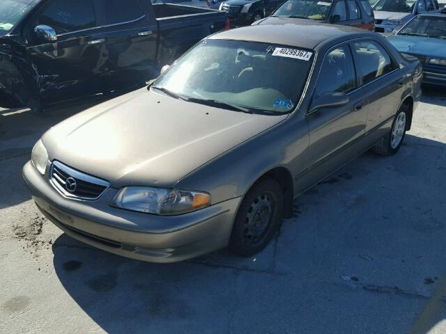 1YVGF22C3Y5146627 - 2000 MAZDA 626 ES/LX BEIGE photo 2