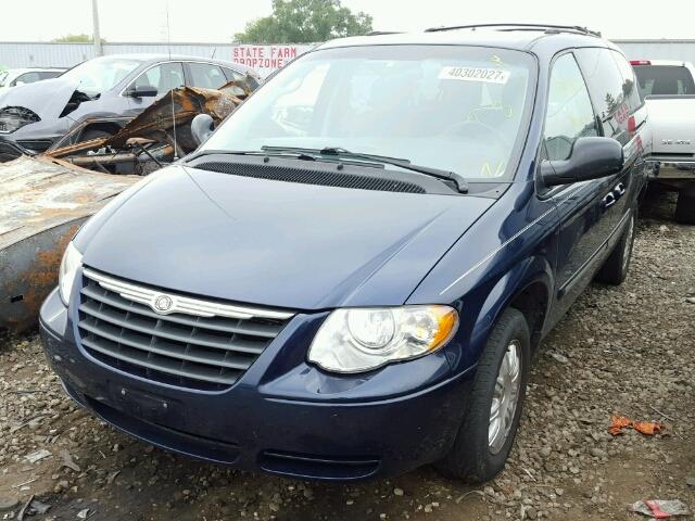 2A4GP54L86R766482 - 2006 CHRYSLER TOWN & COU BLUE photo 2