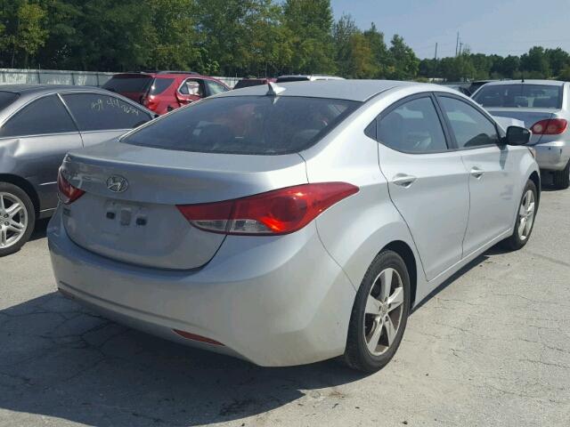 5NPDH4AE4CH099991 - 2012 HYUNDAI ELANTRA SILVER photo 4