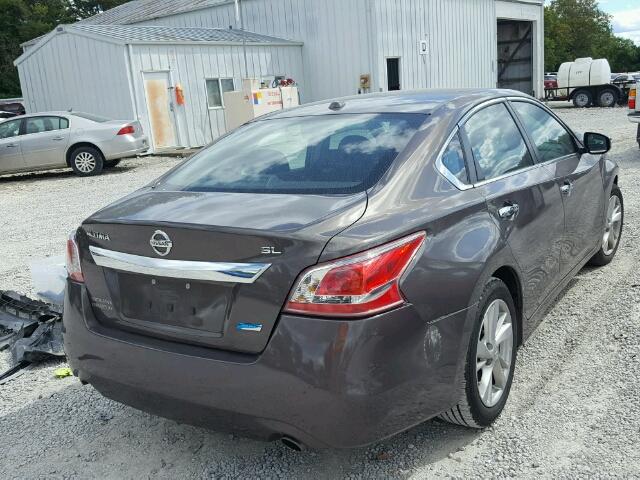 1N4AL3AP9DN516591 - 2013 NISSAN ALTIMA 2.5 BROWN photo 4