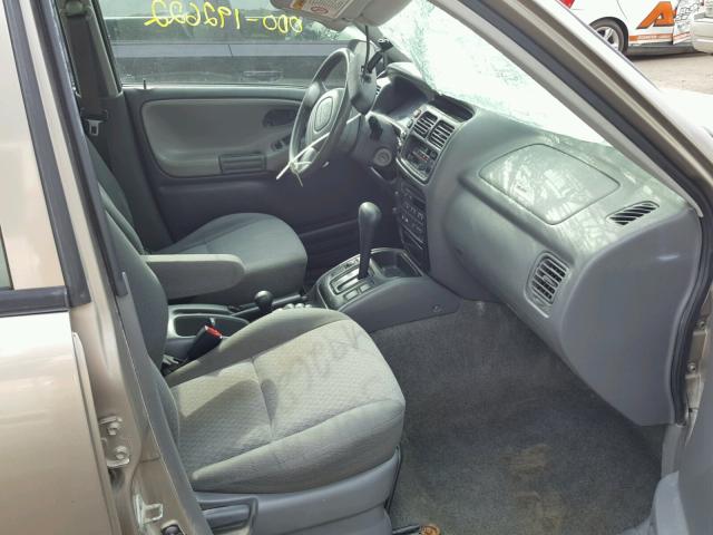 2CNBJ13CX36921134 - 2003 CHEVROLET TRACKER TAN photo 5