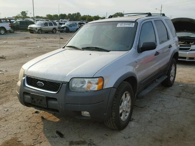 1FMCU04172KC27645 - 2002 FORD ESCAPE SILVER photo 1