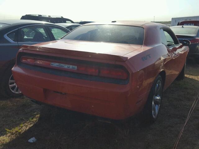 2C3CDYBT1DH742064 - 2013 DODGE CHALLENGER ORANGE photo 4