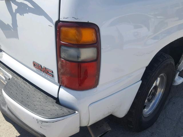 1GKEK63U11J255841 - 2001 GMC DENALI WHITE photo 9