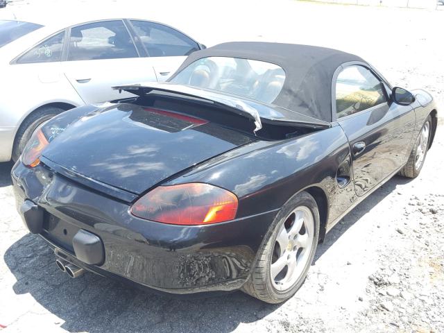 WP0CA29861U620764 - 2001 PORSCHE BOXSTER BLACK photo 4