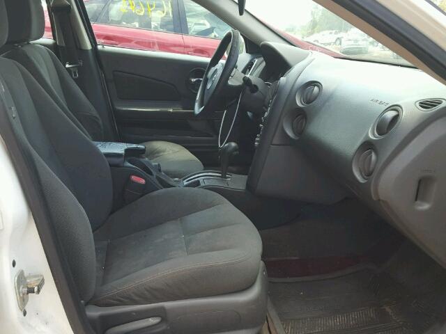 2G2WP522X51302865 - 2005 PONTIAC GRAND PRIX WHITE photo 5