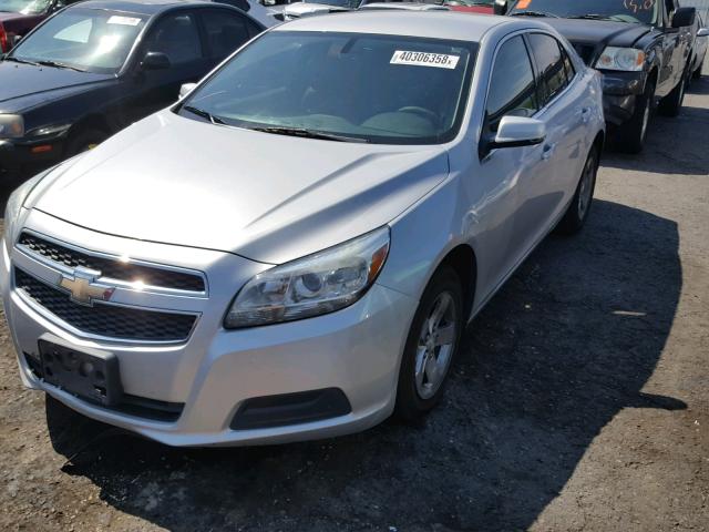 1G11C5SA0DF310546 - 2013 CHEVROLET MALIBU 1LT SILVER photo 2