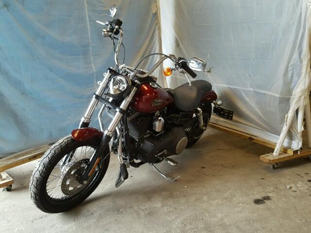 1HD1GXM12GC303008 - 2016 HARLEY-DAVIDSON FXDB DYNA RED photo 2