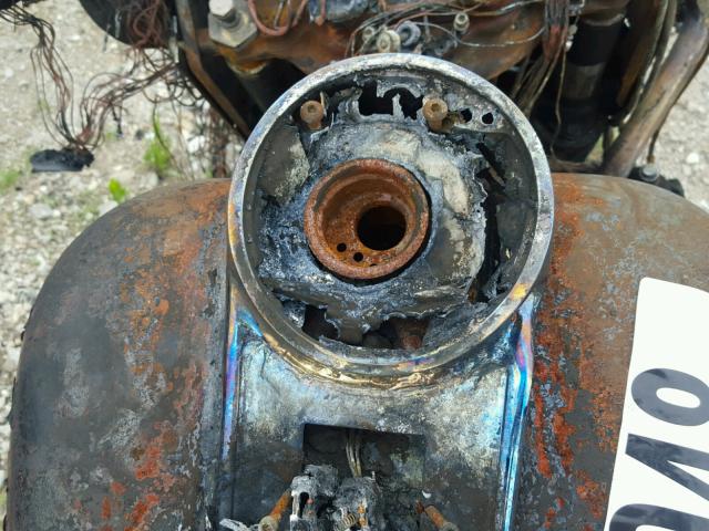 1HD1FCW141Y610635 - 2001 HARLEY-DAVIDSON FLHTCUI Күйген фото 8