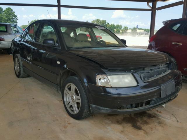 WVWUH23B2YE316582 - 2000 VOLKSWAGEN PASSAT GLX 黑色 照片 1