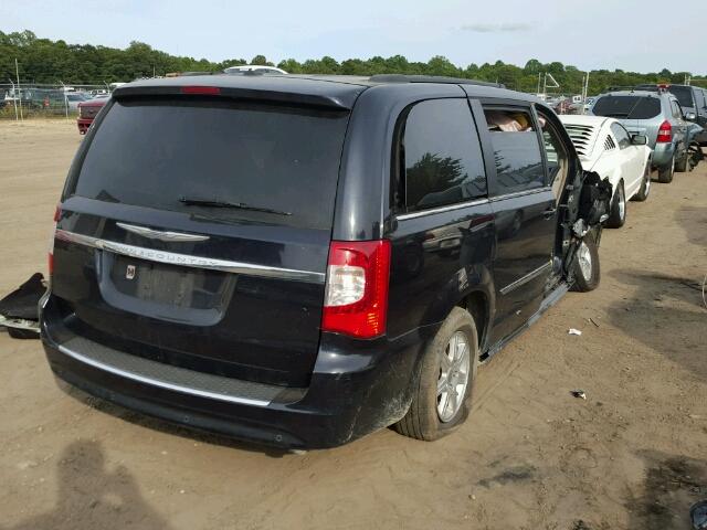 2A4RR5DG9BR715959 - 2011 CHRYSLER TOWN & COU BLACK photo 4