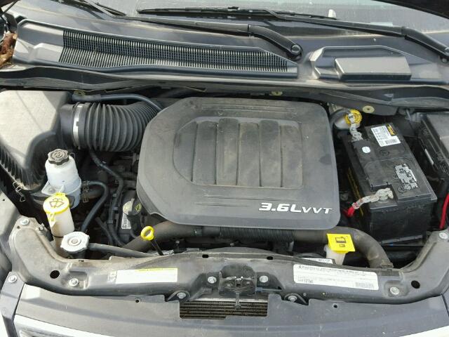 2A4RR5DG9BR715959 - 2011 CHRYSLER TOWN & COU BLACK photo 7