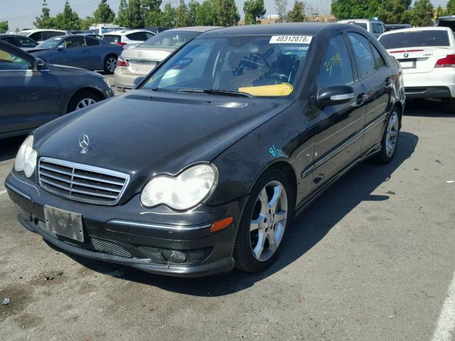 WDBRF52H27E023569 - 2007 MERCEDES-BENZ C 230 BLACK photo 2