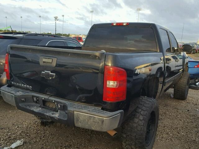 2GCEK13C181124130 - 2008 CHEVROLET SILVERADO BLACK photo 4