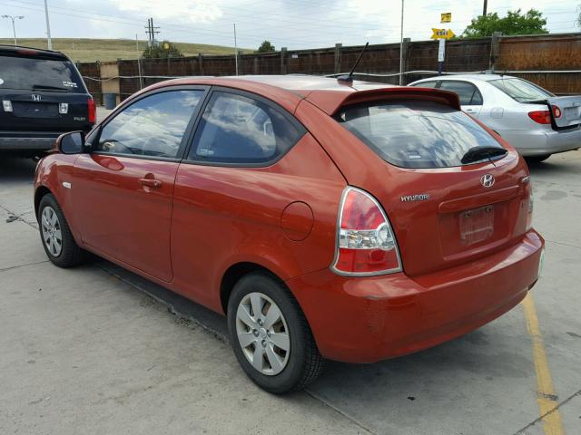 KMHCM3AC4AU185784 - 2010 HYUNDAI ACCENT BLU ORANGE photo 3