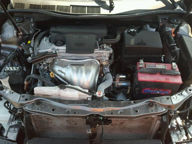 4T1BF1FK8HU730535 - 2017 TOYOTA CAMRY LE 灰色 照片 7