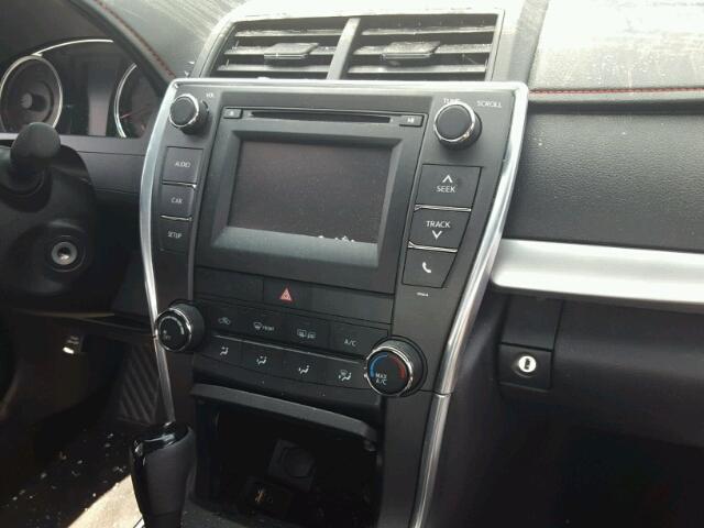 4T1BF1FK8HU730535 - 2017 TOYOTA CAMRY LE 灰色 照片 9