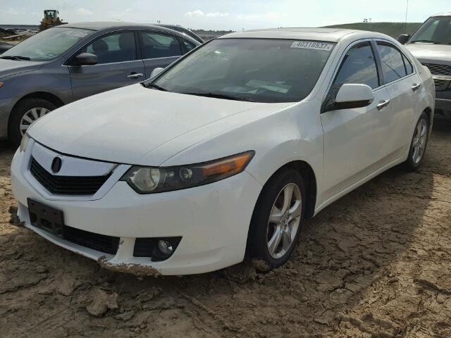 JH4CU2F63AC029032 - 2010 ACURA TSX WHITE photo 2