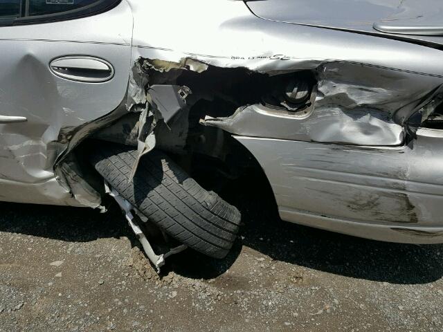 1G2WK52J91F159657 - 2001 PONTIAC GRAND PRIX SILVER photo 9