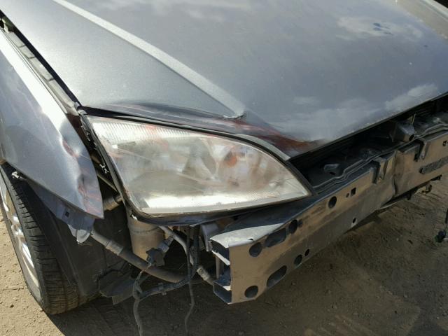 1FAFP36N25W162149 - 2005 FORD FOCUS ZXW GRAY photo 9