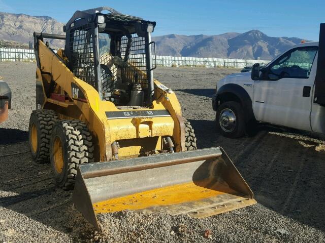 CAT00262JCED02498 - 2003 CATERPILLAR SKID STEER YELLOW photo 1