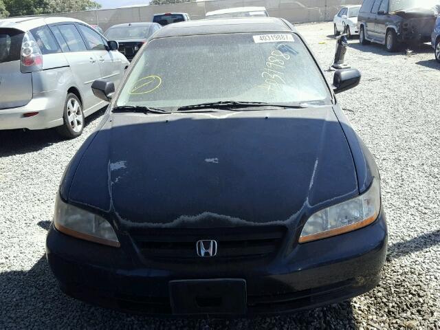 1HGCG165X1A009612 - 2001 HONDA ACCORD BLACK photo 9