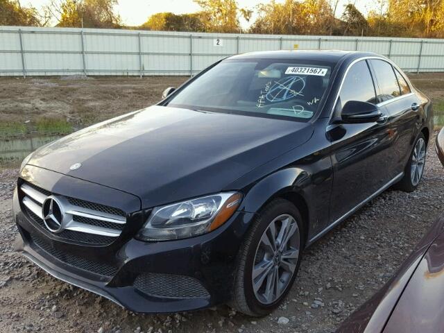 55SWF4JB4HU218373 - 2017 MERCEDES-BENZ C 300 黑色 照片 2