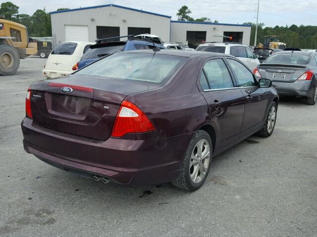 3FAHP0HA4CR445637 - 2012 FORD FUSION SE MAROON photo 4