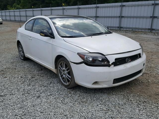 JTKDE177X50034023 - 2005 TOYOTA SCION TC WHITE photo 1