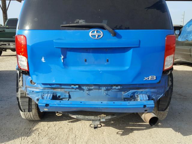 JTLZE4FE9B1136485 - 2011 TOYOTA SCION XB Blau Foto 9