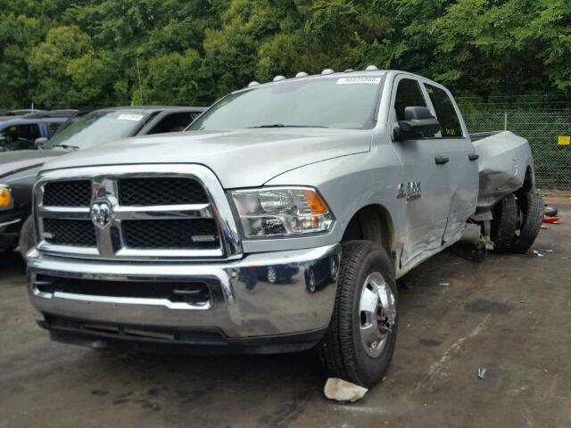 3C63RRGL2GG327620 - 2016 RAM 3500 ST SILVER photo 2