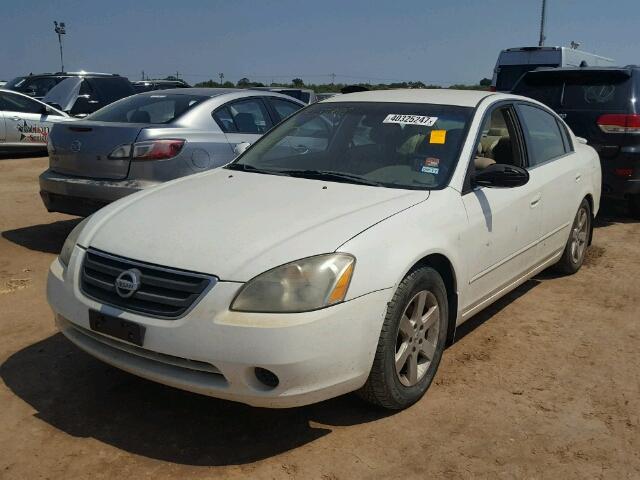 1N4AL11D92C139523 - 2002 NISSAN ALTIMA WHITE photo 2