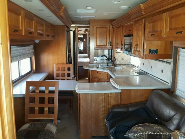 1RF43564893048818 - 2009 MONA MOTORHOME TWO TONE photo 6