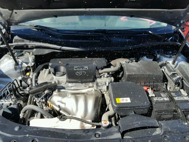 4T1BF1FK6HU376062 - 2017 TOYOTA CAMRY LE 银色 照片 7