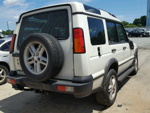 SALTW19474A830264 - 2004 LAND ROVER DISCOVERY WHITE photo 4