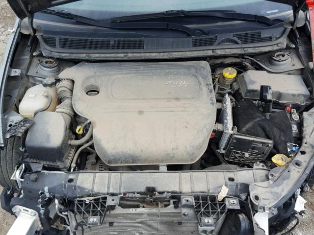1C3CDFBA4DD328504 - 2013 DODGE DART SXT Šedá fotografie 7