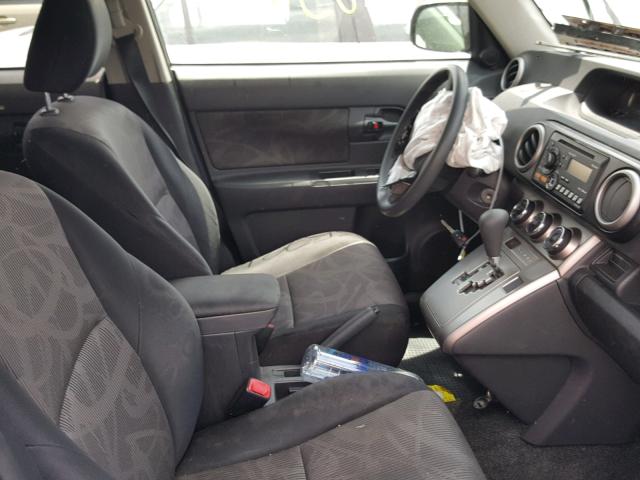 JTLZE4FE2DJ036831 - 2013 TOYOTA SCION XB Күлгін фото 5