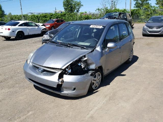 JHMGD38438S805162 - 2008 HONDA FIT GRAY photo 2