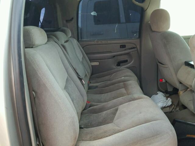 3GNEC12ZX5G230489 - 2005 CHEVROLET AVALANCHE TAN photo 6