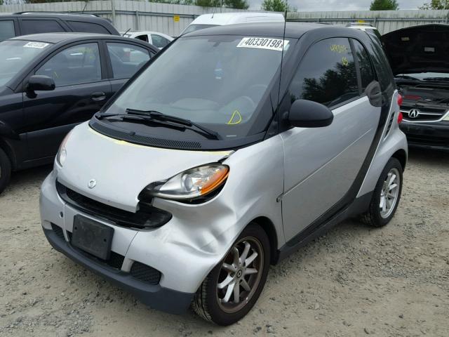 WMEEJ31X69K217099 - 2009 SMART FORTWO PUR SILVER photo 2