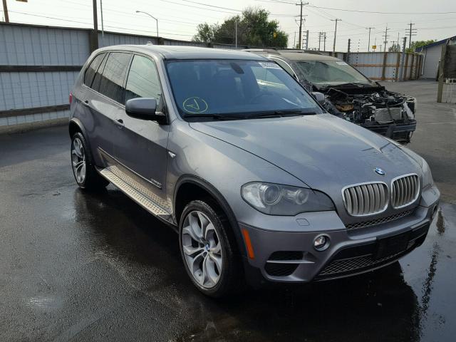 5UXZV8C55BL420707 - 2011 BMW X5 XDRIVE5 GRAY photo 1