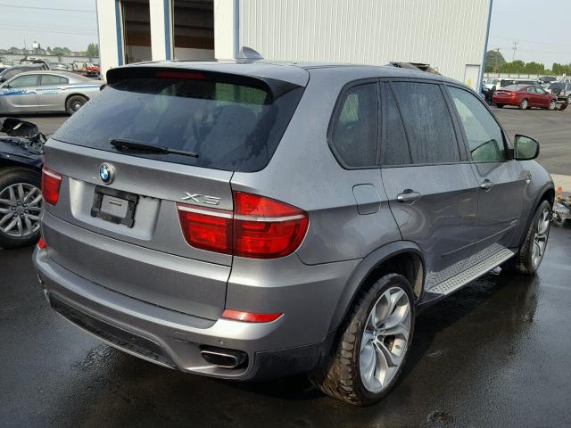 5UXZV8C55BL420707 - 2011 BMW X5 XDRIVE5 GRAY photo 4