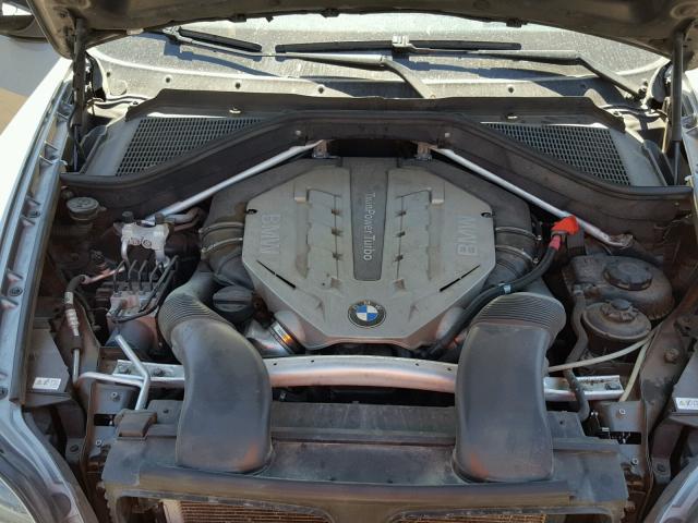 5UXZV8C55BL420707 - 2011 BMW X5 XDRIVE5 GRAY photo 7