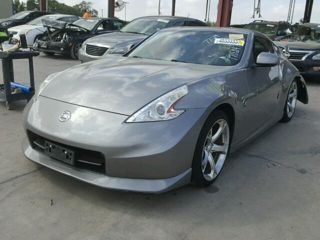 JN1AZ4EH4AM504158 - 2010 NISSAN 370Z GRAY photo 2