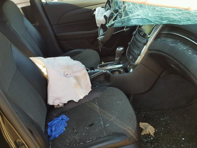 1G11C5SL5FF189324 - 2015 CHEVROLET MALIBU 1LT შავი ფოტო 5