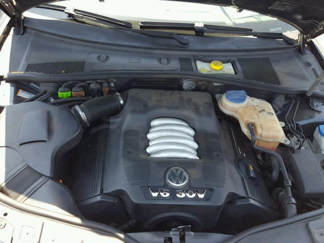 WVWWH63B33E221926 - 2003 VOLKSWAGEN PASSAT GLX 石墨色 照片 7