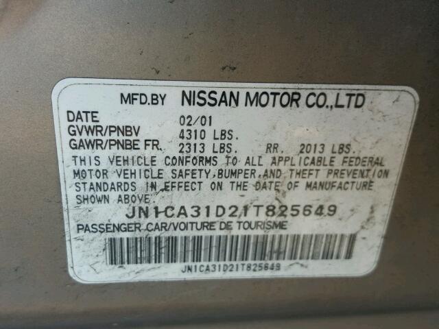 JN1CA31D21T825649 - 2001 NISSAN MAXIMA GXE BEIGE photo 10